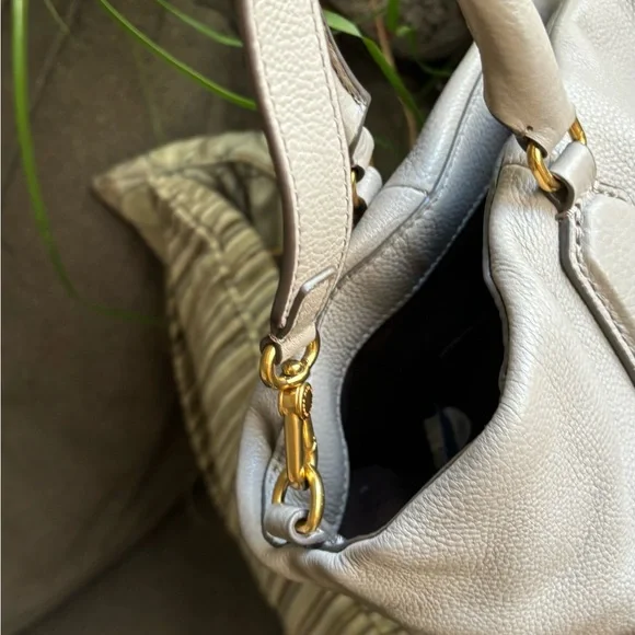 Authentic MARC BY MARC JACOBS cow leather convertible shoulder/satchel/Crosb - Picture 15 of 16